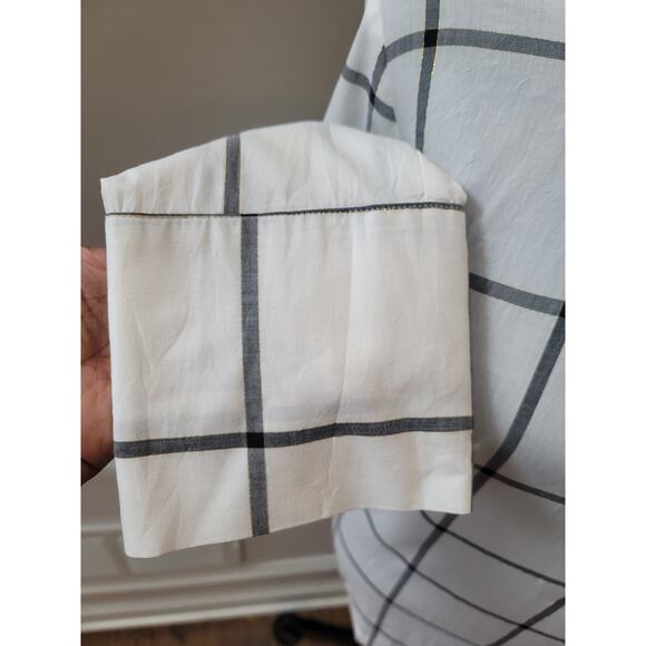 Liz Claiborne Blouse Women's Small White Black Windowpane Career Top Bell Sleeve - Picture 5 of 11